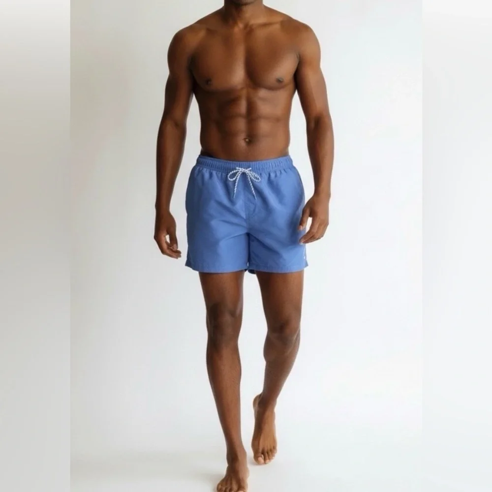 SouthernTideThe skipjack XL swimtrunks Fold in  a zipped pocket ideal for travel
